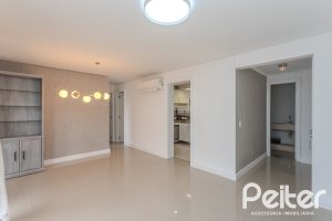 Apartamento à venda com 88m², 3 dormitórios, 1 suíte, 2 vagas, no bairro Tristeza em PORTO ALEGRE