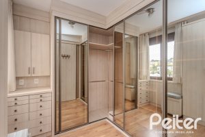 Apartamento à venda com 88m², 3 dormitórios, 1 suíte, 2 vagas, no bairro Tristeza em PORTO ALEGRE
