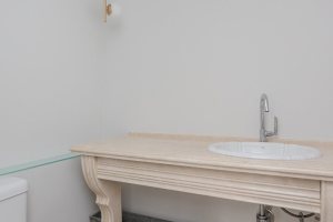Apartamento à venda com 88m², 3 dormitórios, 1 suíte, 2 vagas, no bairro Tristeza em PORTO ALEGRE