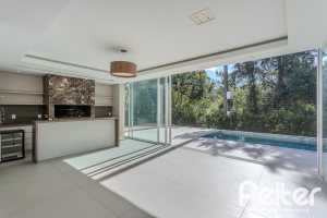 Casa em Condomínio à venda com 400m², 4 dormitórios, 4 suítes, 4 vagas, no bairro Alphaville em PORTO ALEGRE