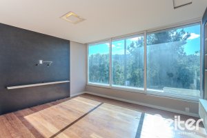Casa em Condomínio à venda com 400m², 4 dormitórios, 4 suítes, 4 vagas, no bairro Alphaville em PORTO ALEGRE