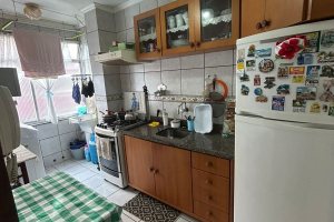 Apartamento à venda com 46m², 2 dormitórios, 1 vaga, no bairro Cavalhada em Porto Alegre