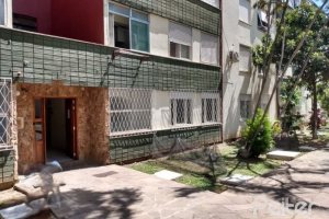 Apartamento à venda com 46m², 2 dormitórios, 1 vaga, no bairro Cavalhada em Porto Alegre