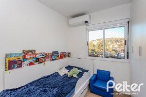 Apartamento à venda com 73m², 3 dormitórios, 1 suíte, 2 vagas, no bairro Tristeza em PORTO ALEGRE