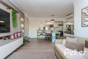 Apartamento à venda com 73m², 3 dormitórios, 1 suíte, 2 vagas, no bairro Tristeza em PORTO ALEGRE