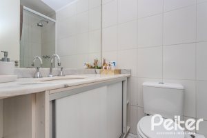 Apartamento à venda com 73m², 3 dormitórios, 1 suíte, 2 vagas, no bairro Tristeza em PORTO ALEGRE