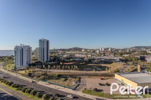 Apartamento à venda com 98m², 3 dormitórios, 1 suíte, 1 vaga, no bairro Cristal em PORTO ALEGRE
