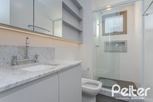 Apartamento à venda com 98m², 3 dormitórios, 1 suíte, 1 vaga, no bairro Cristal em PORTO ALEGRE