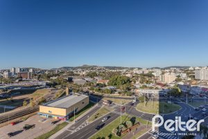 Apartamento à venda com 98m², 3 dormitórios, 1 suíte, 1 vaga, no bairro Cristal em PORTO ALEGRE
