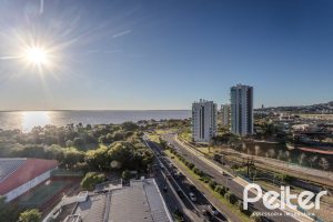 Apartamento à venda com 98m², 3 dormitórios, 1 suíte, 1 vaga, no bairro Cristal em PORTO ALEGRE