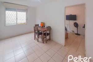 Apartamento à venda com 37m², 1 dormitório, 1 vaga, no bairro Cavalhada em Porto Alegre