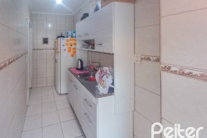 Apartamento à venda com 37m², 1 dormitório, 1 vaga, no bairro Cavalhada em Porto Alegre