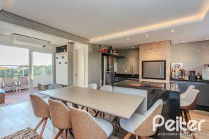 Casa em Condomínio à venda com 208m², 3 dormitórios, 1 suíte, 2 vagas, no bairro Tristeza em Porto Alegre