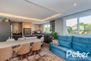Casa em Condomínio à venda com 208m², 3 dormitórios, 1 suíte, 2 vagas, no bairro Tristeza em Porto Alegre