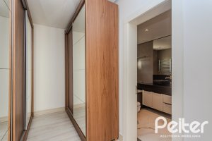 Casa em Condomínio à venda com 361m², 3 dormitórios, 3 suítes, no bairro Terra Ville em PORTO ALEGRE