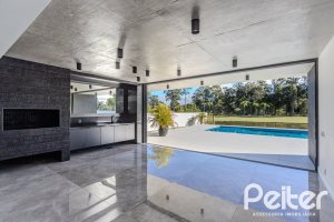 Casa em Condomínio à venda com 392m², 4 dormitórios, 4 suítes, 4 vagas, no bairro Terra Ville em PORTO ALEGRE