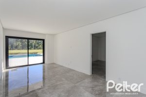 Casa em Condomínio à venda com 392m², 4 dormitórios, 4 suítes, 4 vagas, no bairro Terra Ville em PORTO ALEGRE