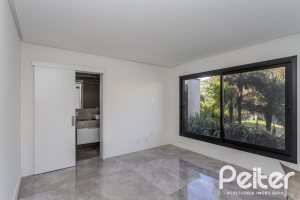 Casa em Condomínio à venda com 392m², 4 dormitórios, 4 suítes, 4 vagas, no bairro Terra Ville em PORTO ALEGRE