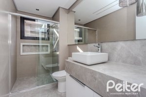Casa em Condomínio à venda com 392m², 4 dormitórios, 4 suítes, 4 vagas, no bairro Terra Ville em PORTO ALEGRE