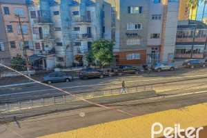 Apartamento à venda com 62m², 2 dormitórios, no bairro Partenon em Porto Alegre