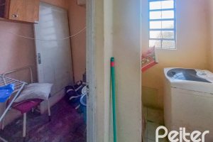 Apartamento à venda com 62m², 2 dormitórios, no bairro Partenon em Porto Alegre