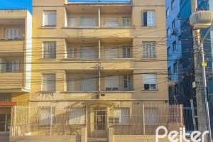 Apartamento à venda com 62m², 2 dormitórios, no bairro Partenon em Porto Alegre