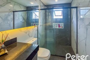 Casa à venda com 150m², 3 dormitórios, 1 suíte, 3 vagas, no bairro Espírito Santo em Porto Alegre