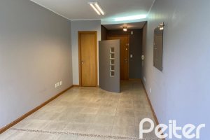 Comercial à venda com 26m², no bairro Menino Deus em Porto Alegre