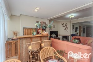 Apartamento à venda com 136m², 3 dormitórios, 1 suíte, 2 vagas, no bairro Tristeza em PORTO ALEGRE