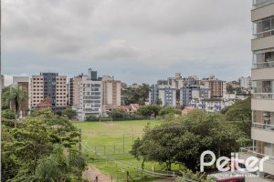 Apartamento à venda com 136m², 3 dormitórios, 1 suíte, 2 vagas, no bairro Tristeza em PORTO ALEGRE