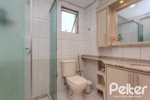 Apartamento à venda com 136m², 3 dormitórios, 1 suíte, 2 vagas, no bairro Tristeza em PORTO ALEGRE
