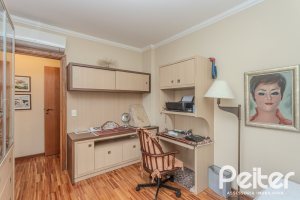 Apartamento à venda com 136m², 3 dormitórios, 1 suíte, 2 vagas, no bairro Tristeza em PORTO ALEGRE