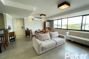 Apartamento à venda com 107m², 3 dormitórios, 3 suítes, 2 vagas, no bairro Nonoai em Porto Alegre