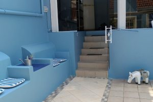 Casa à venda com 324m², 5 dormitórios, 1 suíte, 2 vagas, no bairro Jardim Isabel em Porto Alegre