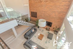 Casa em Condomínio à venda com 340m², 3 dormitórios, 3 suítes, 4 vagas, no bairro Alphaville em PORTO ALEGRE