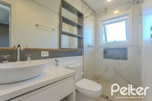 Casa em Condomínio à venda com 340m², 3 dormitórios, 3 suítes, 4 vagas, no bairro Alphaville em PORTO ALEGRE