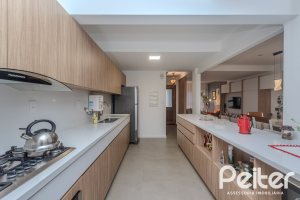 Casa em Condomínio à venda com 159m², 3 dormitórios, 1 suíte, 2 vagas, no bairro Tristeza em PORTO ALEGRE