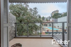 Casa em Condomínio à venda com 159m², 3 dormitórios, 1 suíte, 2 vagas, no bairro Tristeza em PORTO ALEGRE