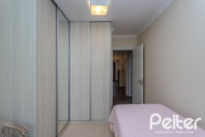 Casa em Condomínio à venda com 159m², 3 dormitórios, 1 suíte, 2 vagas, no bairro Tristeza em PORTO ALEGRE