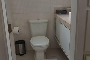 Casa à venda com 139m², 3 dormitórios, 1 suíte, 1 vaga, no bairro Hípica em Porto Alegre