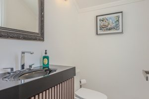 Casa em Condomínio à venda com 441m², 4 dormitórios, 4 suítes, 3 vagas, no bairro Alphaville em PORTO ALEGRE