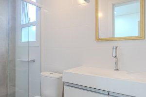 Casa em Condomínio à venda com 441m², 4 dormitórios, 4 suítes, 3 vagas, no bairro Alphaville em PORTO ALEGRE