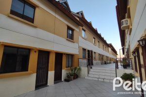Casa em Condomínio à venda com 89m², 3 dormitórios, 2 vagas, no bairro Santa Tereza em Porto Alegre