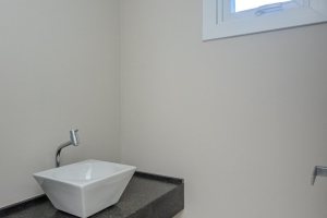 Apartamento à venda com 161m², 3 dormitórios, 3 suítes, 3 vagas, no bairro Cristal em Porto Alegre