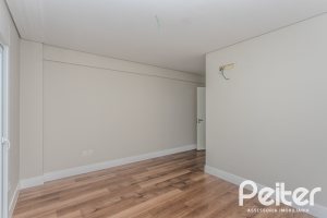 Apartamento à venda com 161m², 3 dormitórios, 3 suítes, 3 vagas, no bairro Cristal em Porto Alegre