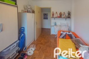 Apartamento à venda com 55m², 2 dormitórios, no bairro Tristeza em Porto Alegre