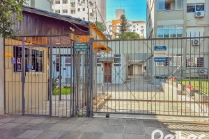 Apartamento à venda com 55m², 2 dormitórios, no bairro Tristeza em Porto Alegre