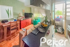 Apartamento à venda com 55m², 2 dormitórios, no bairro Tristeza em Porto Alegre