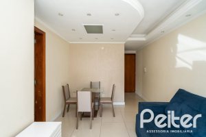 Apartamento à venda com 55m², 2 dormitórios, 1 vaga, no bairro Sarandi em Porto Alegre