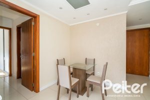 Apartamento à venda com 55m², 2 dormitórios, 1 vaga, no bairro Sarandi em Porto Alegre